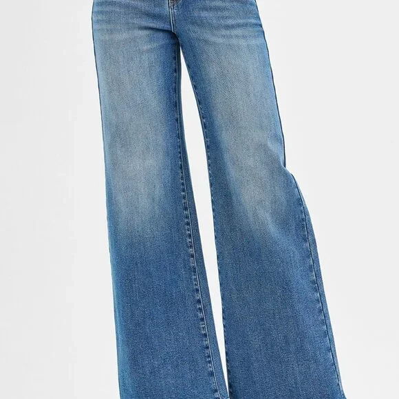 Women's Blue Heart Patch Jeans - Picture 3 of 8